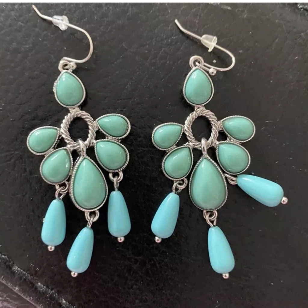 Lia Sophia Rumba Teardrop Chandelier Earrings 12$